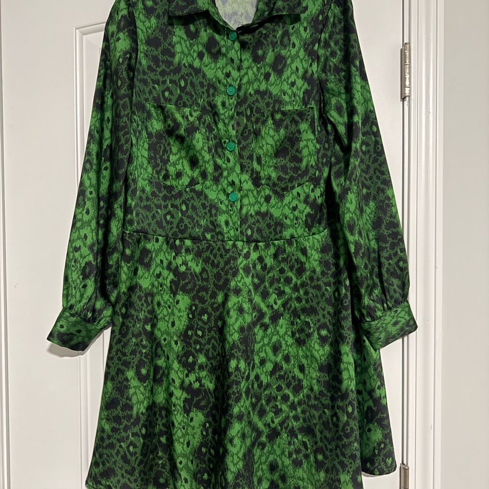 Elegant Green Patterned Long Sleeve Dress